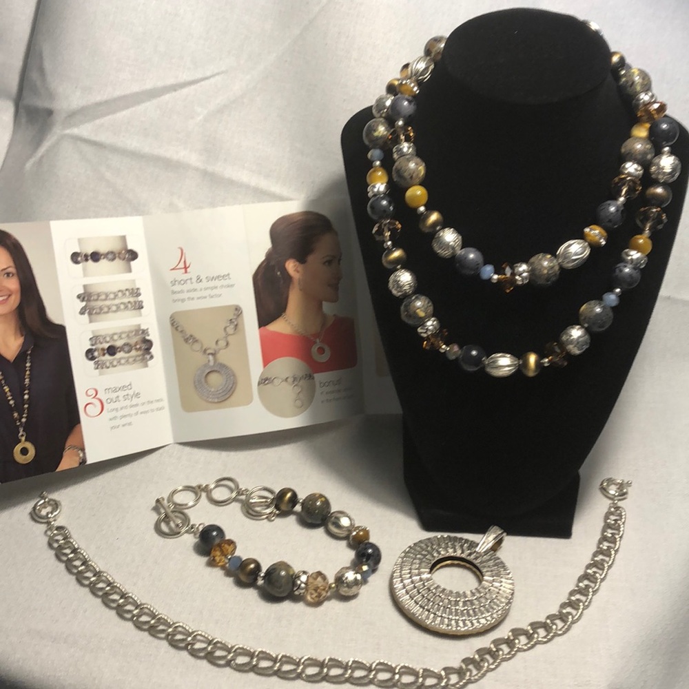 Premier Designs Top Notch - Picture 3 of 7